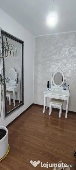 Apartament cu 2 camere decomandat în Ultracentral
