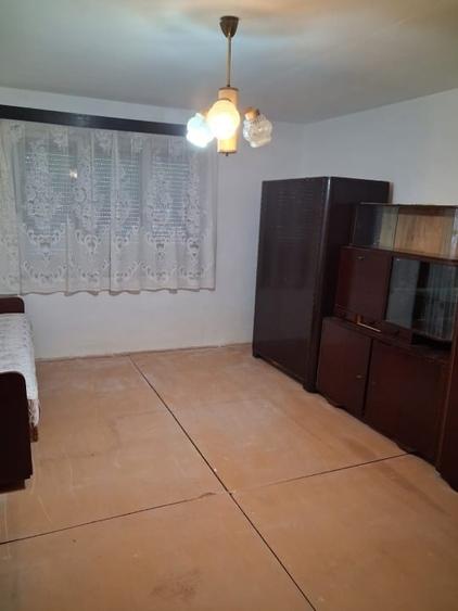Casă individuală cu 3 camere cu Garaj în Zădăreni