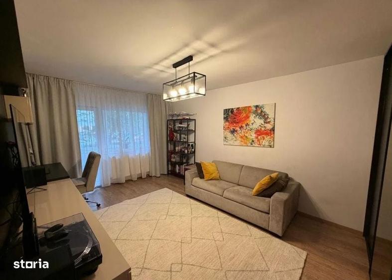 Apartament cu 3 camere decomandat în Grigorescu