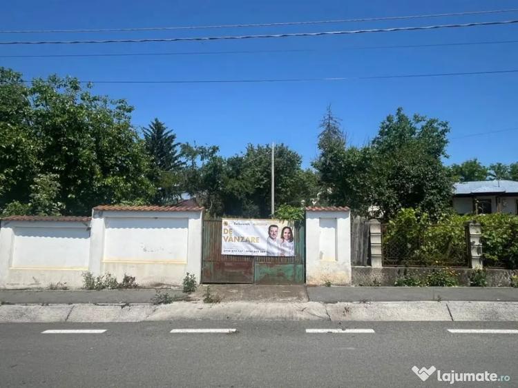 Casă cu 5 camere cu Teren 1200 Mp în Gostinu
