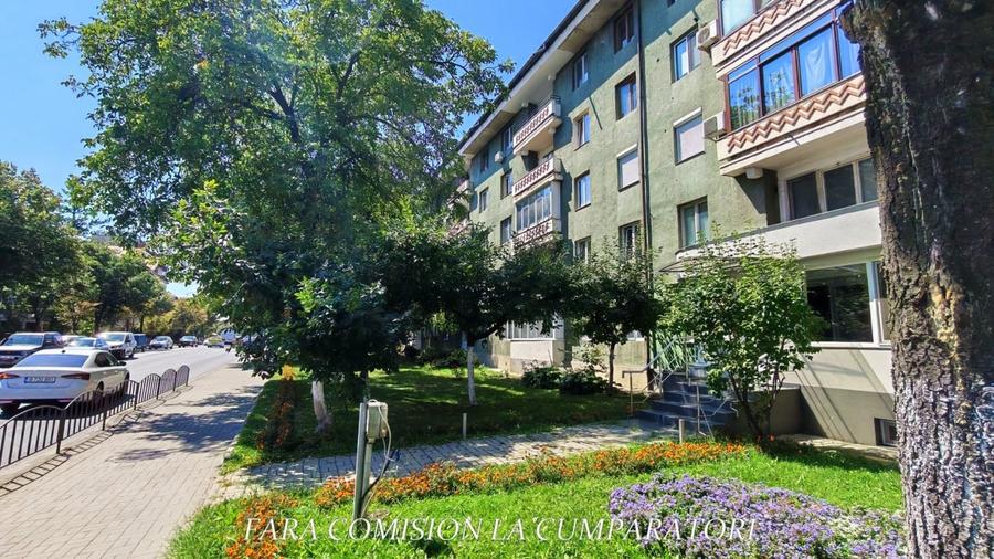 Apartament cu 2 camere semidecomandat în 1 Mai