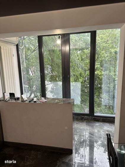 Apartament cu 2 camere semidecomandat în Viziru