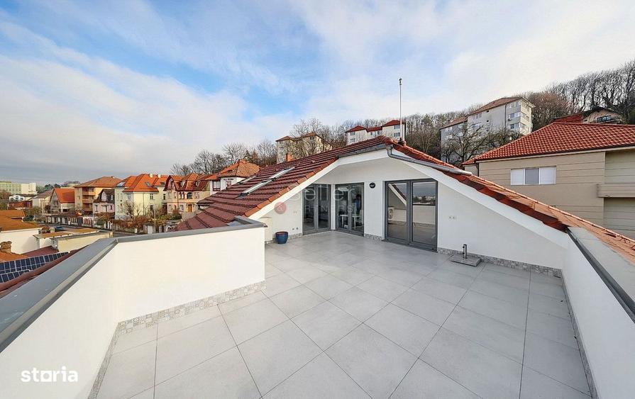 Apartament cu 4 camere în Central