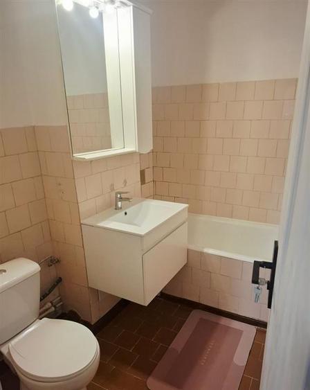 Apartament cu 2 camere semidecomandat, mobilat în Tătărași