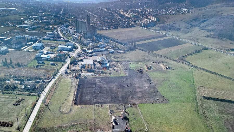Teren Construcții intravilan de 31400 mp, în Central