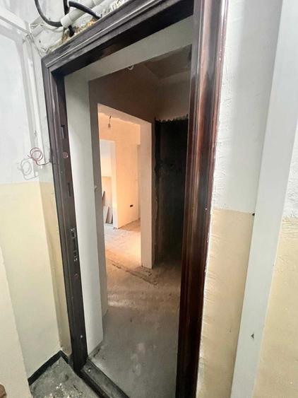 Apartament cu 3 camere decomandat în Ultracentral