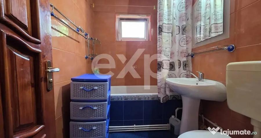 Apartament cu 3 camere decomandat în Tomis Nord