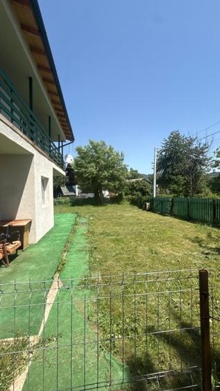 Casă individuală cu 2 camere cu Canalizare în Breaza