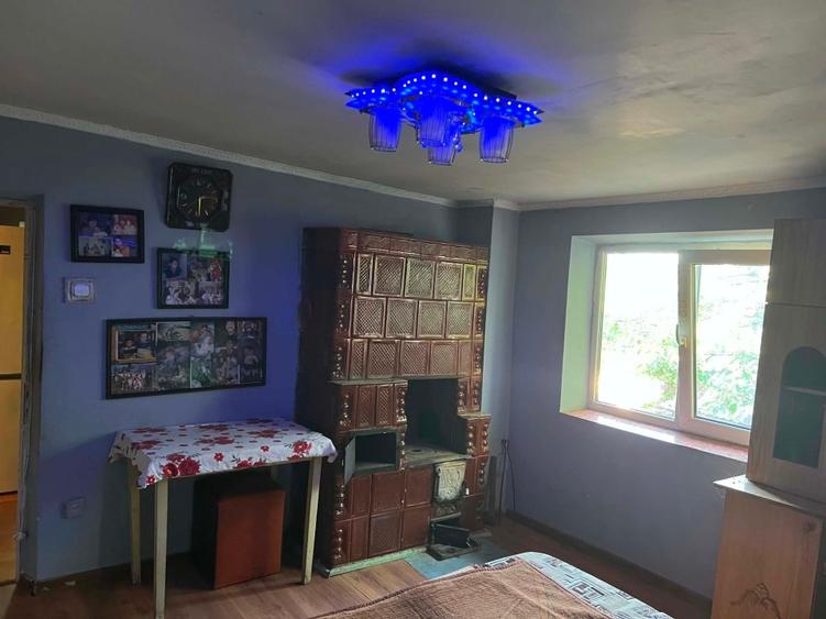 Casă individuală cu 2 camere cu Teren 400 Mp în Central