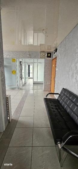 Spațiu comercial, de 236 mp, în 1 Mai