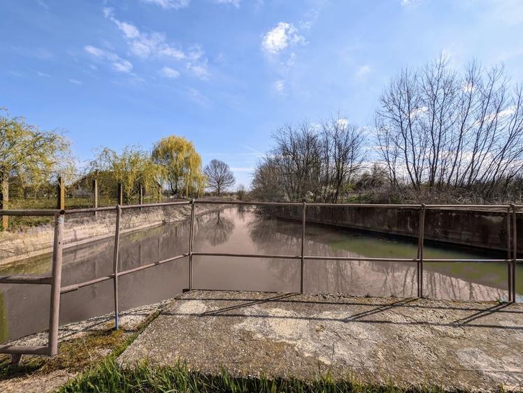 Teren agricol intravilan de 22500 mp, în Balinț