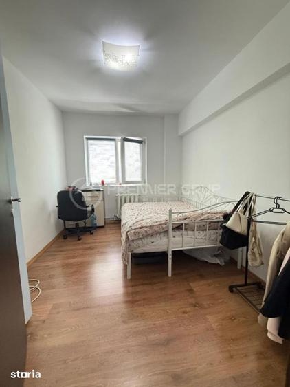 Apartament cu 4 camere decomandat în Păcurari