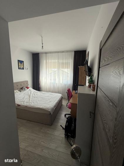 Casă cu 4 camere cu Teren 280 Mp în Central