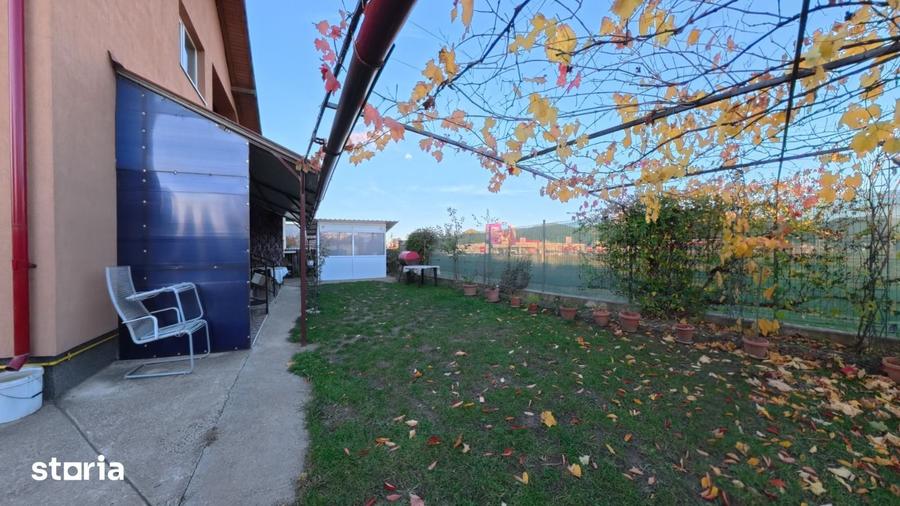 Casă cu 4 camere cu Teren 486 Mp în Central