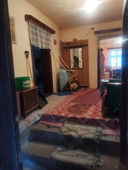 Casă cu 3 camere în Donceni