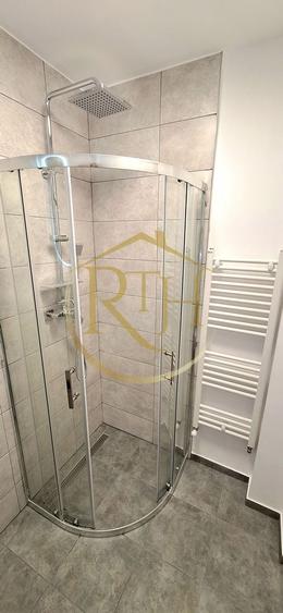 Apartament cu 2 camere semidecomandat, mobilat în Soarelui