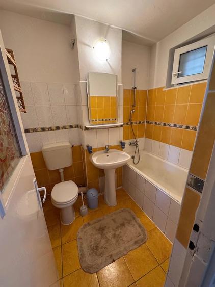 Apartament cu 2 camere semidecomandat în Griviței