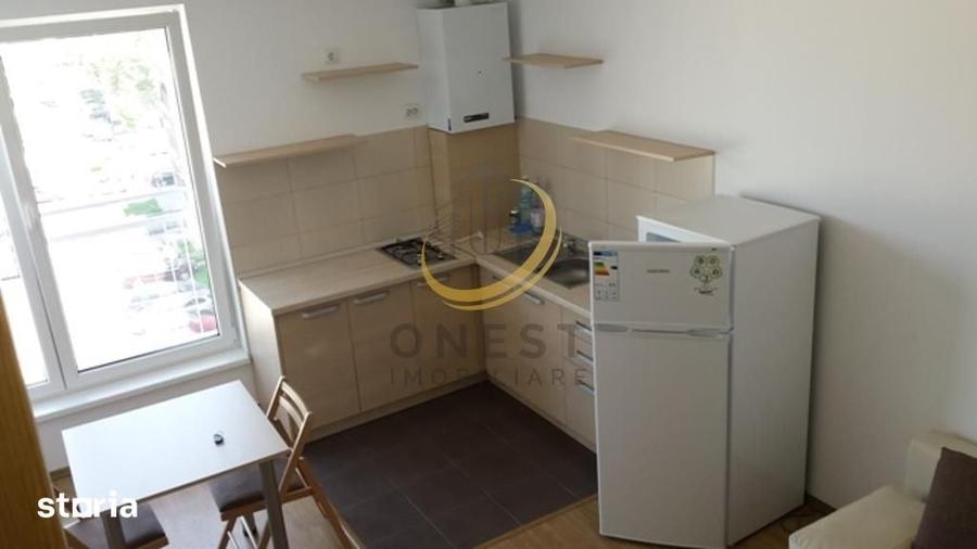 Apartament cu 2 camere în 22 Decembrie 1989