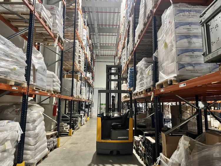 Spațiu industrial, de 1,315 mp, în Gilău