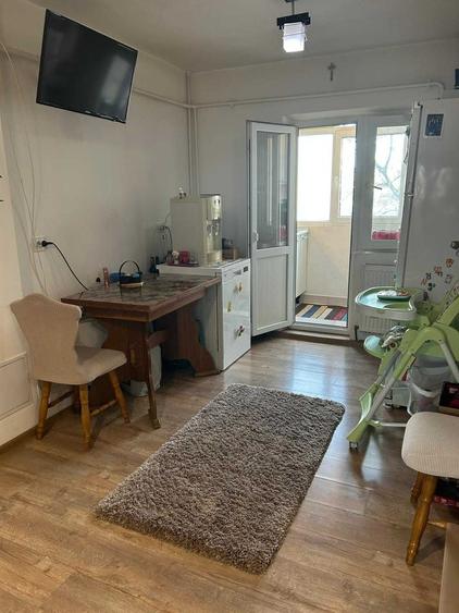 Apartament cu 2 camere decomandat în Lăpuș Argeș