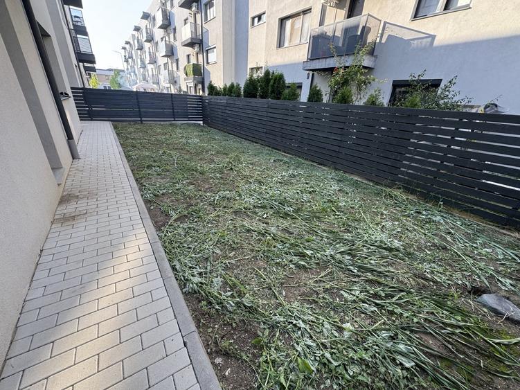 Apartament cu 2 camere decomandat, mobilat în 1 Decembrie