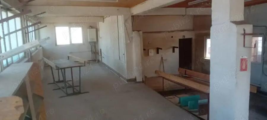 Casă cu 6 camere cu Teren 300 Mp în Bascov