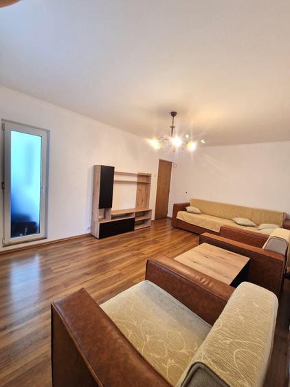 Apartament cu 2 camere decomandat în Colentina