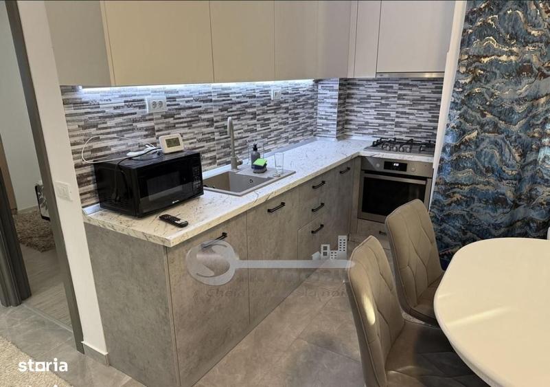 Apartament cu 3 camere în Tudor Vladimirescu