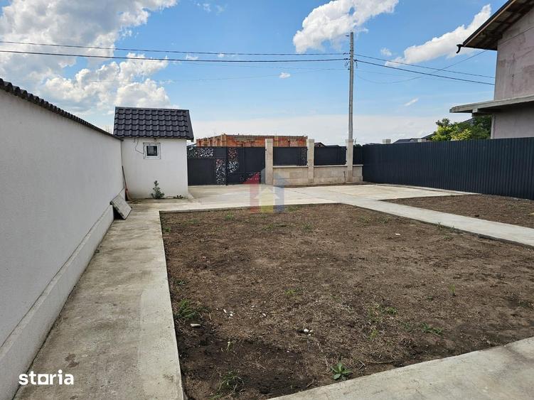 Casă cu 1 camere cu Teren 300 Mp în Cazasu
