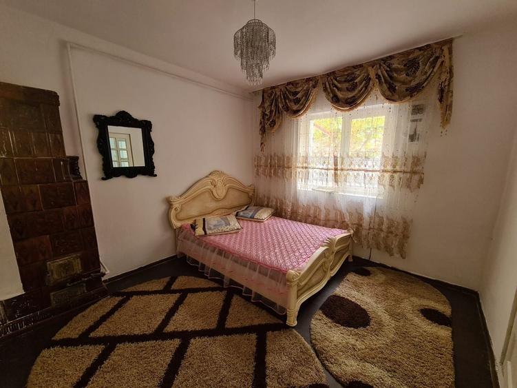 Casă individuală cu 5 camere cu Canalizare în Chibrit