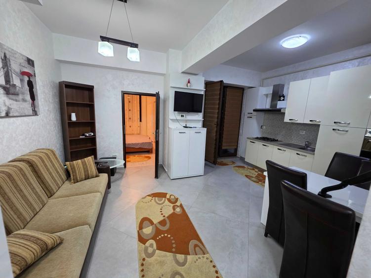 Apartament cu 2 camere decomandat în Exterior Vest