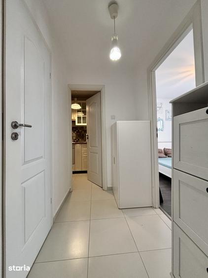 Apartament cu 2 camere semidecomandat, mobilat în Cișmigiu