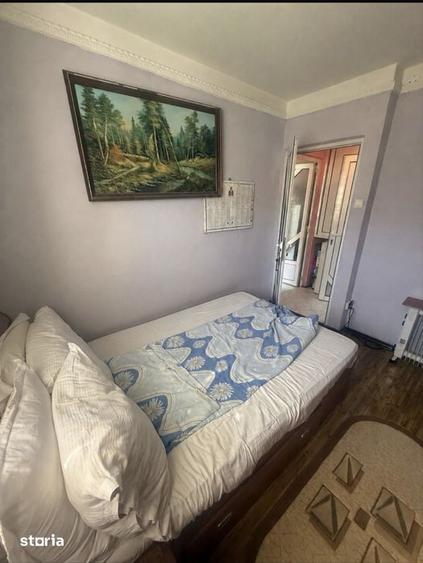 Apartament 2 camere , etaj 1, centrala proprie. Zona Florilor - 3