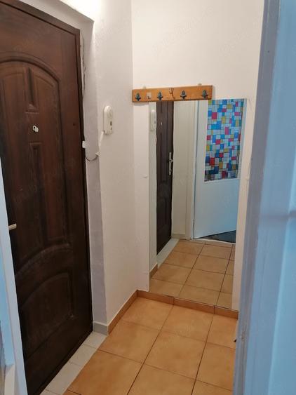 Garsonieră semidecomandată în Central
