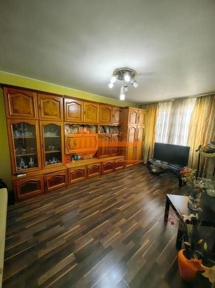 Apartament cu 2 camere decomandat, mobilat în Dristor