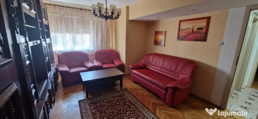 Apartament cu 2 camere decomandat în Ștrand