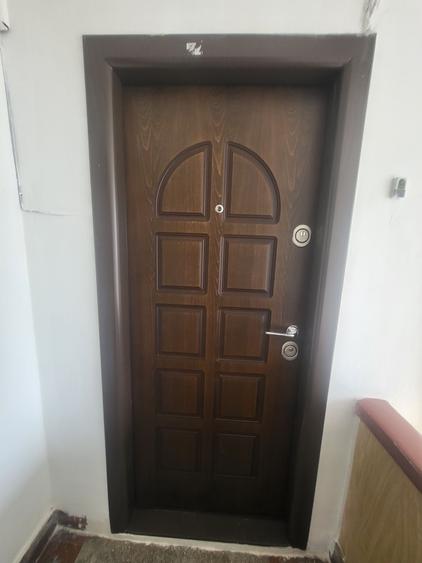 Apartament cu 3 camere decomandat în Ultracentral