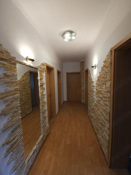 Casă cu 3 camere cu Teren 250 Mp în Girocului