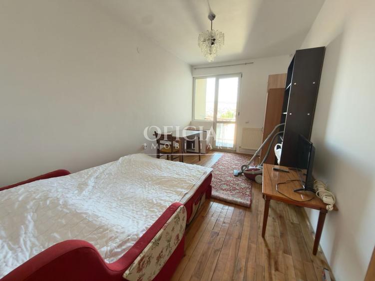 Garsonieră decomandată, mobilată în Gruia