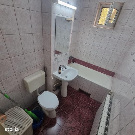 Apartament cu 3 camere decomandat în Gheorgheni