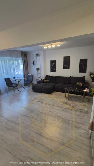 Apartament cu 2 camere decomandat în Republicii