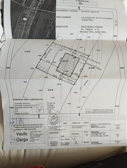 Casă cu 4 camere în Cristian