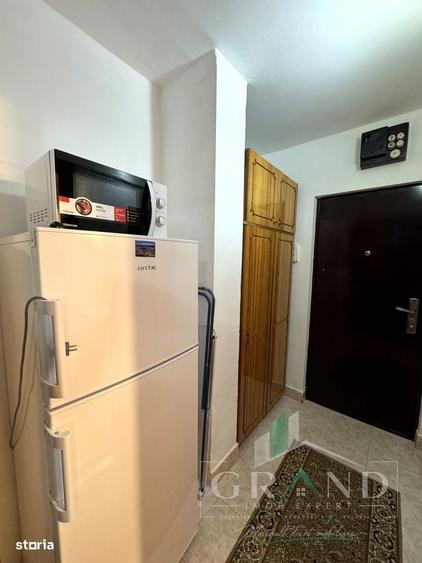 Garsoniera cu BALCON | 26 mp | UMFZorilor/P-ta Zorilor | Etaj 2/4 - 7