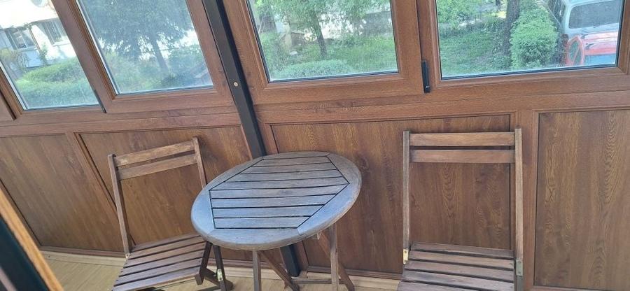 Apartament cu 3 camere decomandat în Petru Rareș