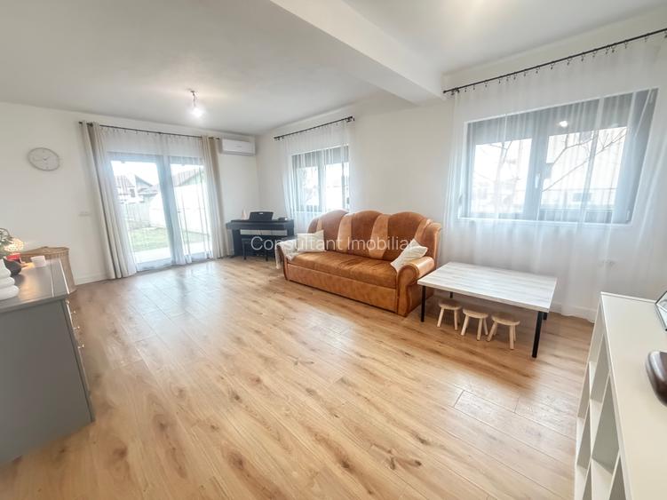 Vand casa pasiva in Sag 225000 euro