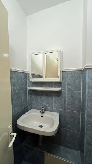 Apartament cu 3 camere decomandat în Dorobanți 1