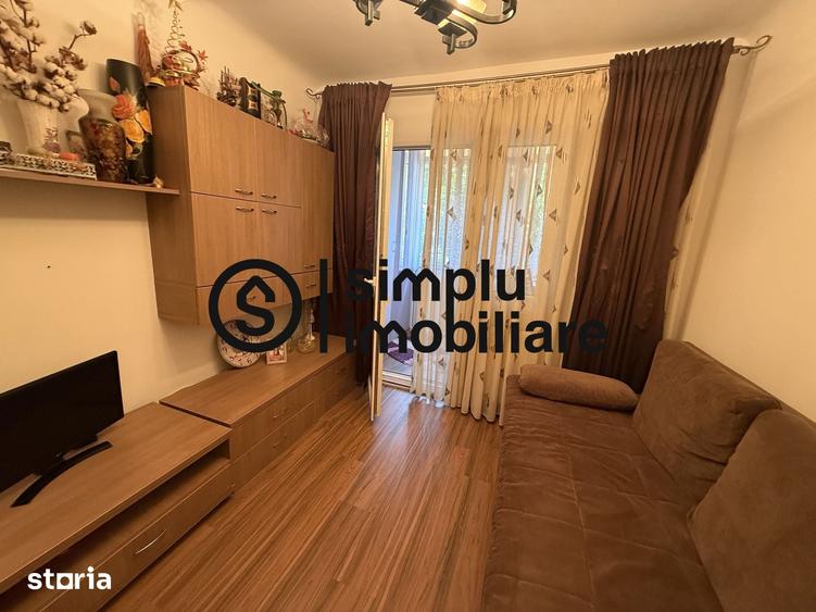 Apartament cu 4 camere în 1 Mai