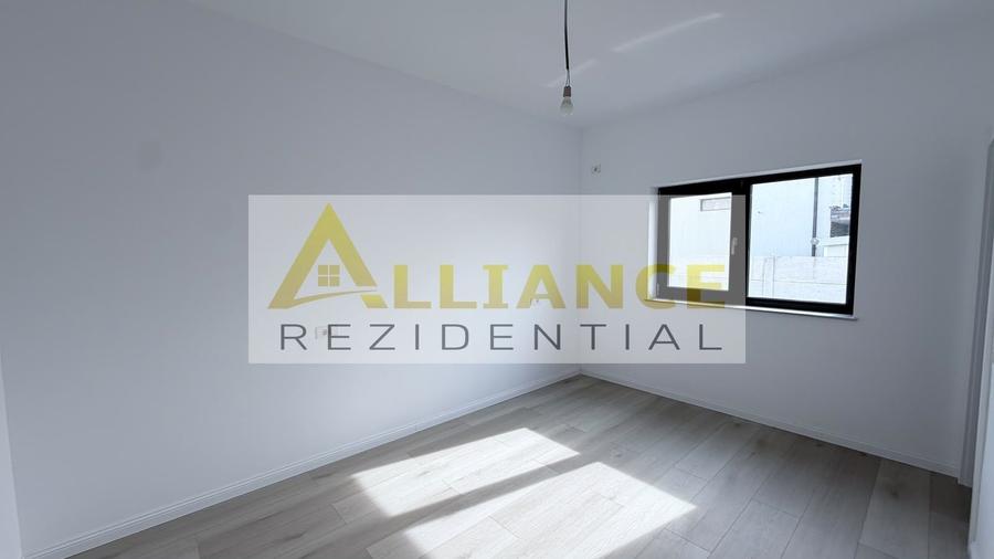 Casă individuală cu 4 camere cu Canalizare în Berceni