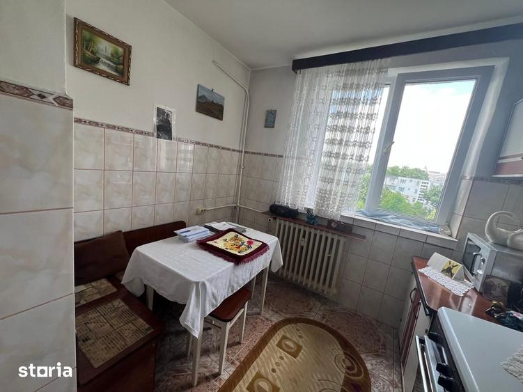 Apartament cu 2 camere în Micro 19