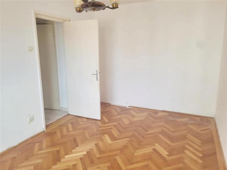 Apartament cu 2 camere semidecomandat în Orizont